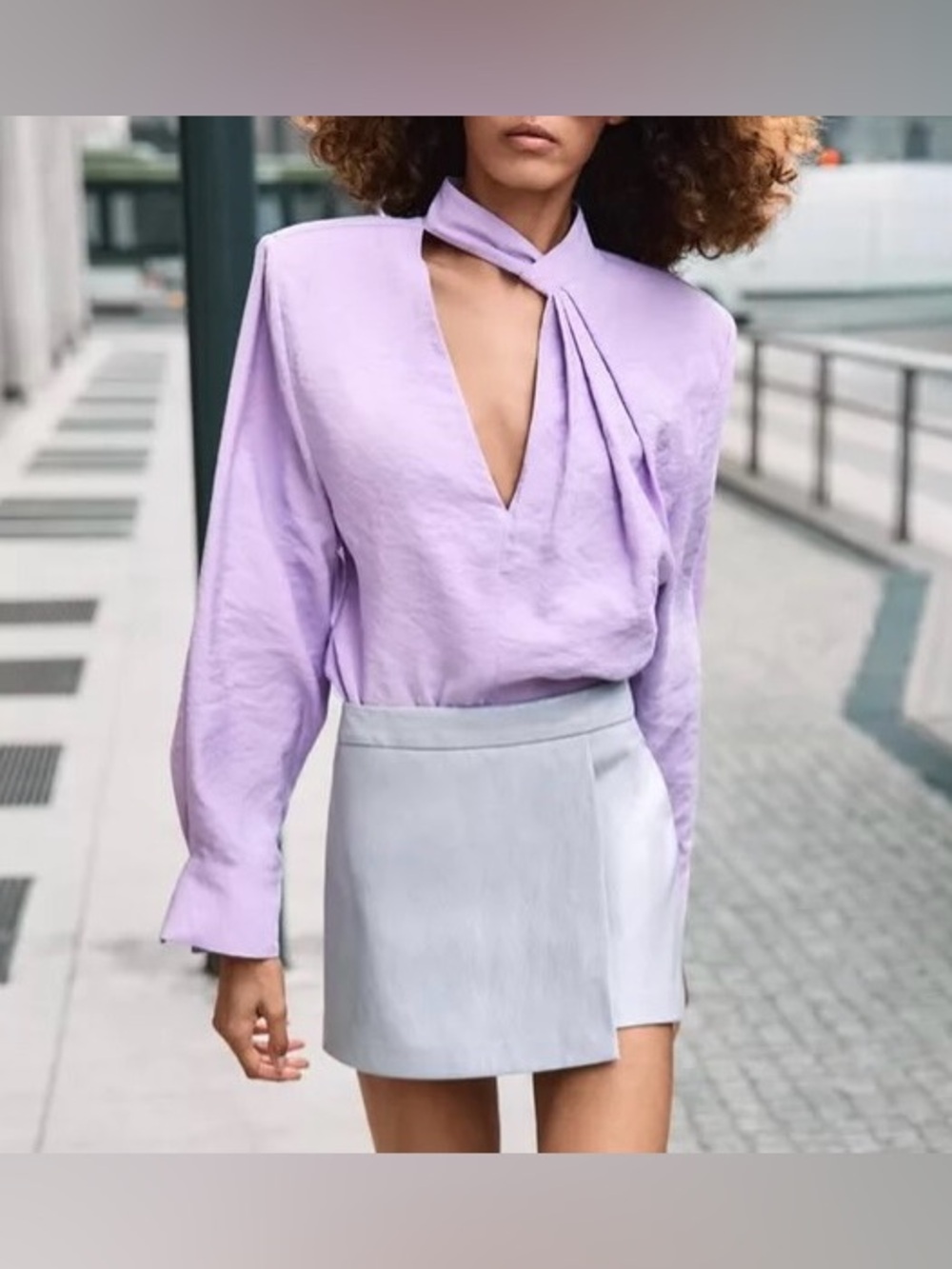 Zara Women’s Lilac Purple Twist Pleated V-Neck Front Blouse Top - Size Medium